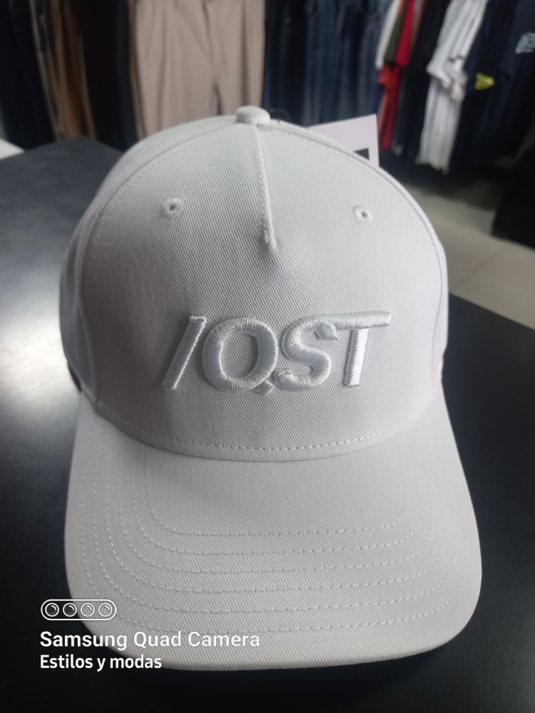 qst106ba0002 u blanco gorra quest blanco