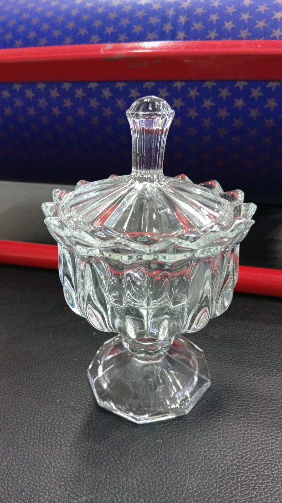 bombonera de vidrio pequeño
