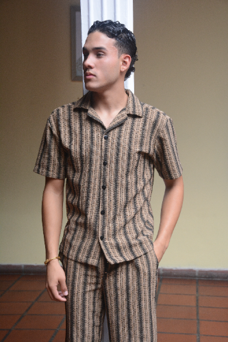 CAMISA AURORA MARRON R/NEGRA