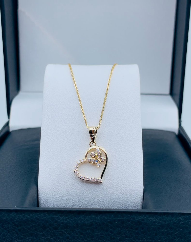 Dije de corazon con zirconias