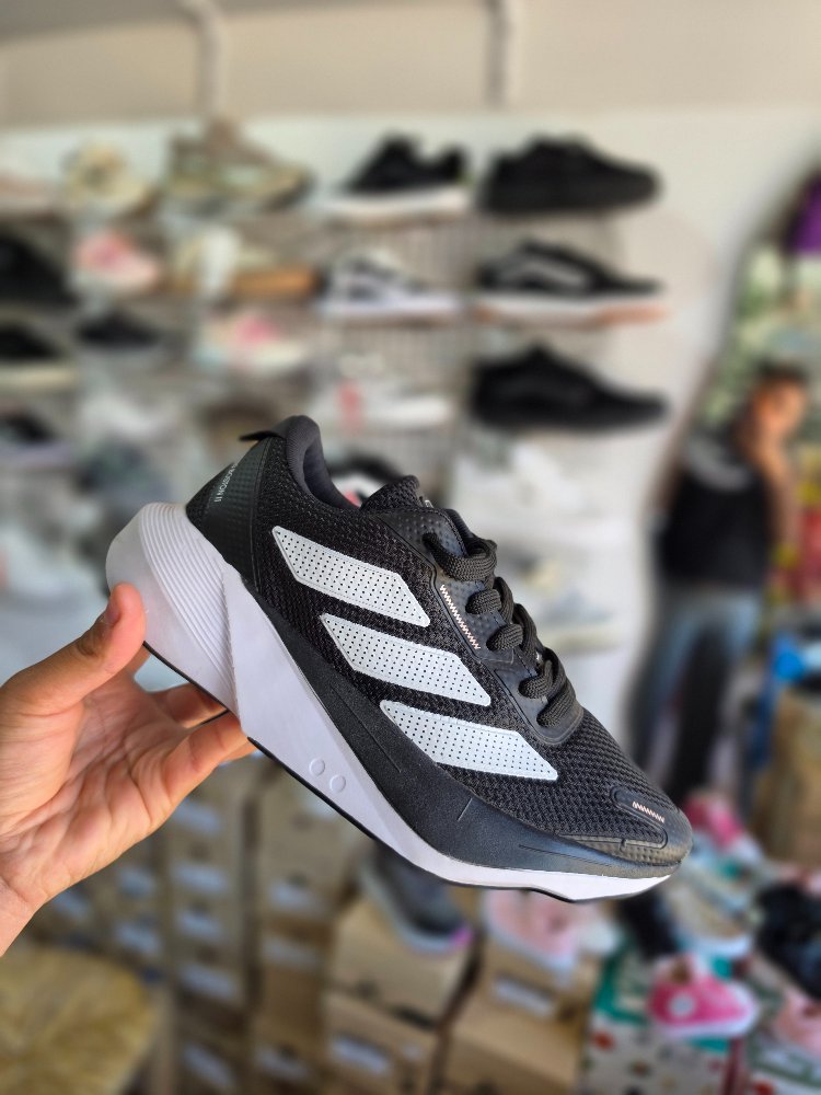 ADIDAS ADIZERO CON ROSA