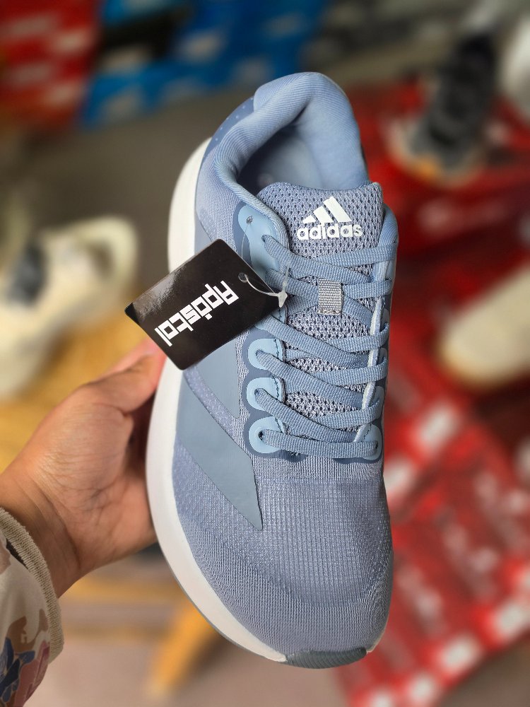 APOSTOL ADIDAS CELESTE