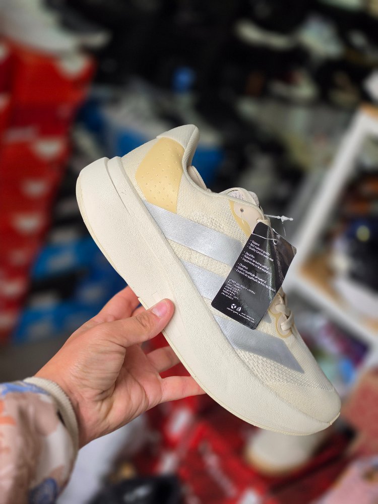 APOSTOL ADIDAS BEIGE