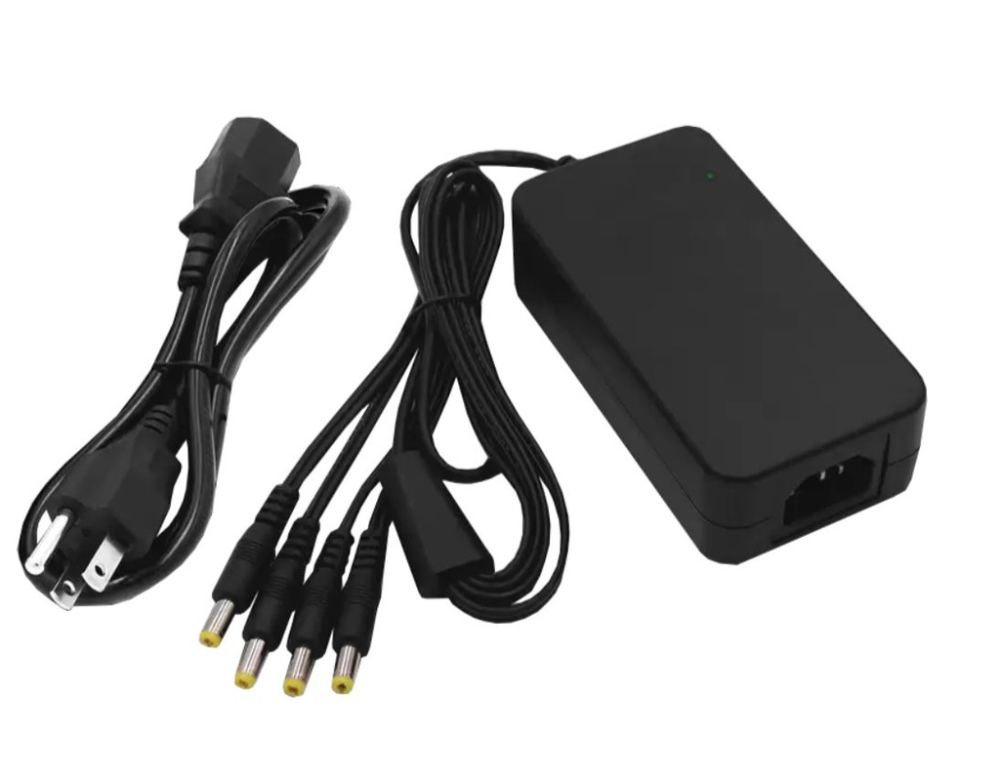 A. Central Cargador Pulpo 4 salidas 12v 5A FS-12D5000-4CH-A