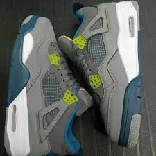 JORDAN IV