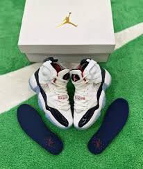 JORDAN JUMPAM TWO TREY