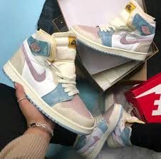 JORDAN 1 HIGH ZOOM CMFT