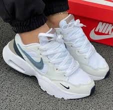 NIKE AIR MAX FUSION