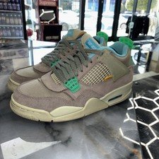 JORDAN 4 RETRO UNION TAUPE HAZE