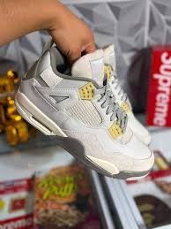 JORDAN 4 RETRO SE CRAFT