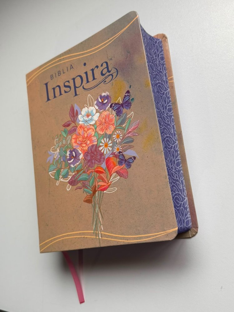 Biblia Inspira Beige Canto Morado