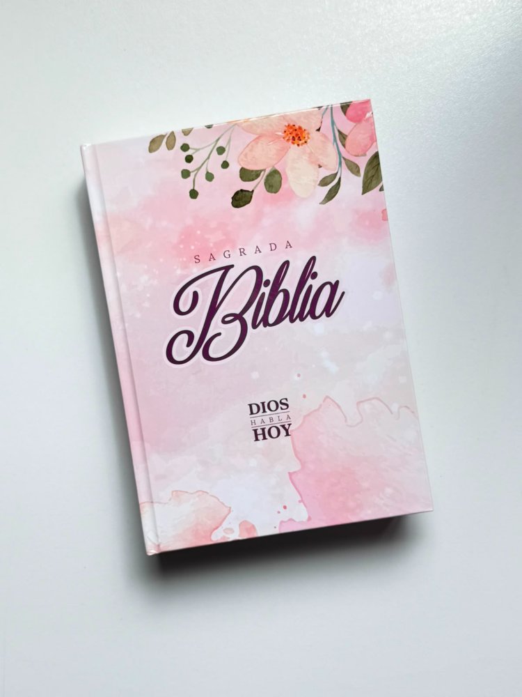 Biblia Católica de mujer