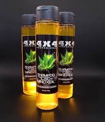 shampoo con minoxidil  y cbd de cañamo