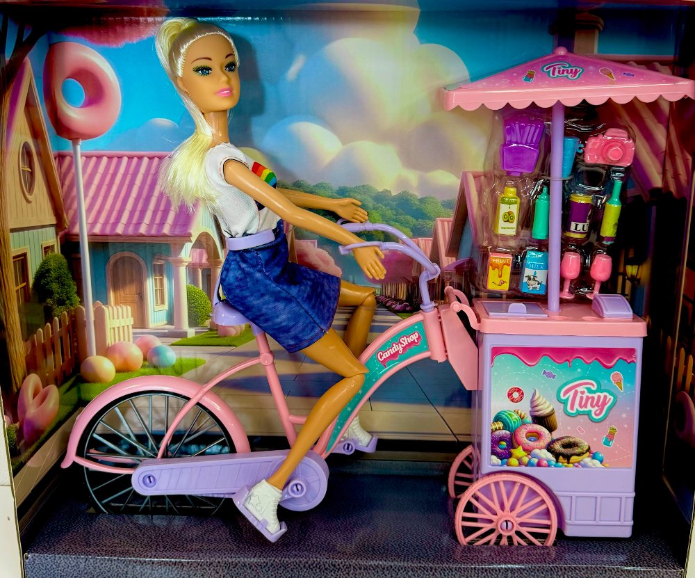 Tiny y Su Bici Candy Shop
