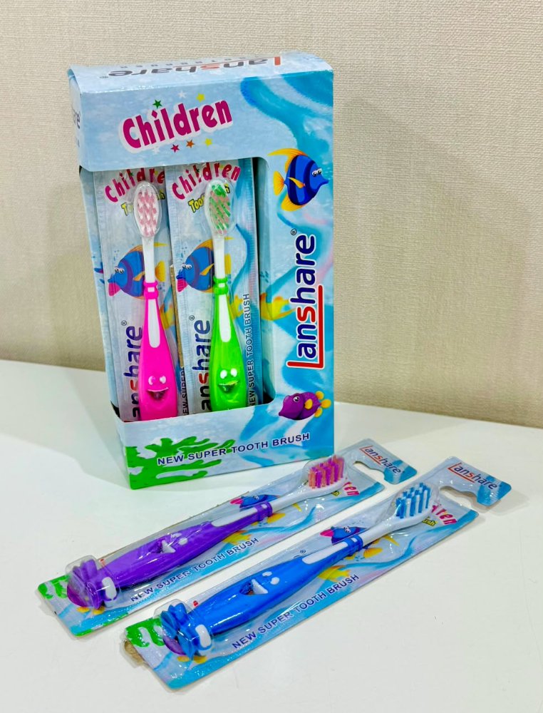 Cepillo de Dientes Infantil con Caritas X 12u / CD26422