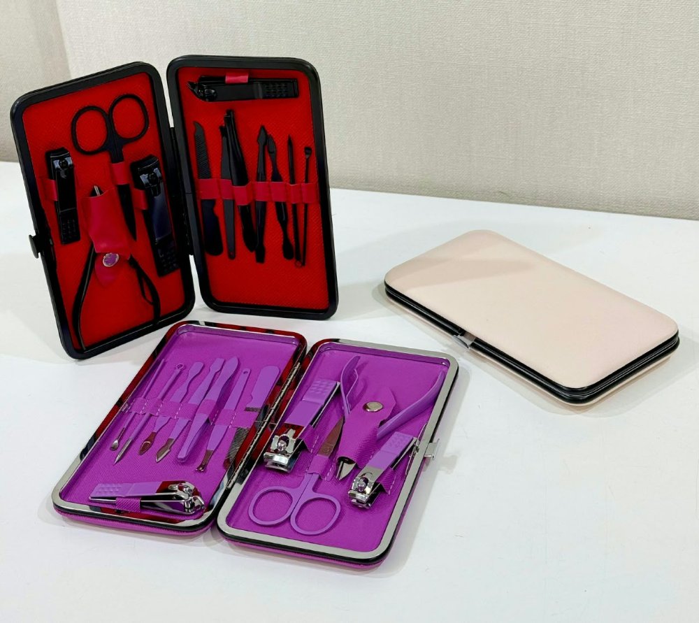 Set de Manicura Completo con Estuche / D3571