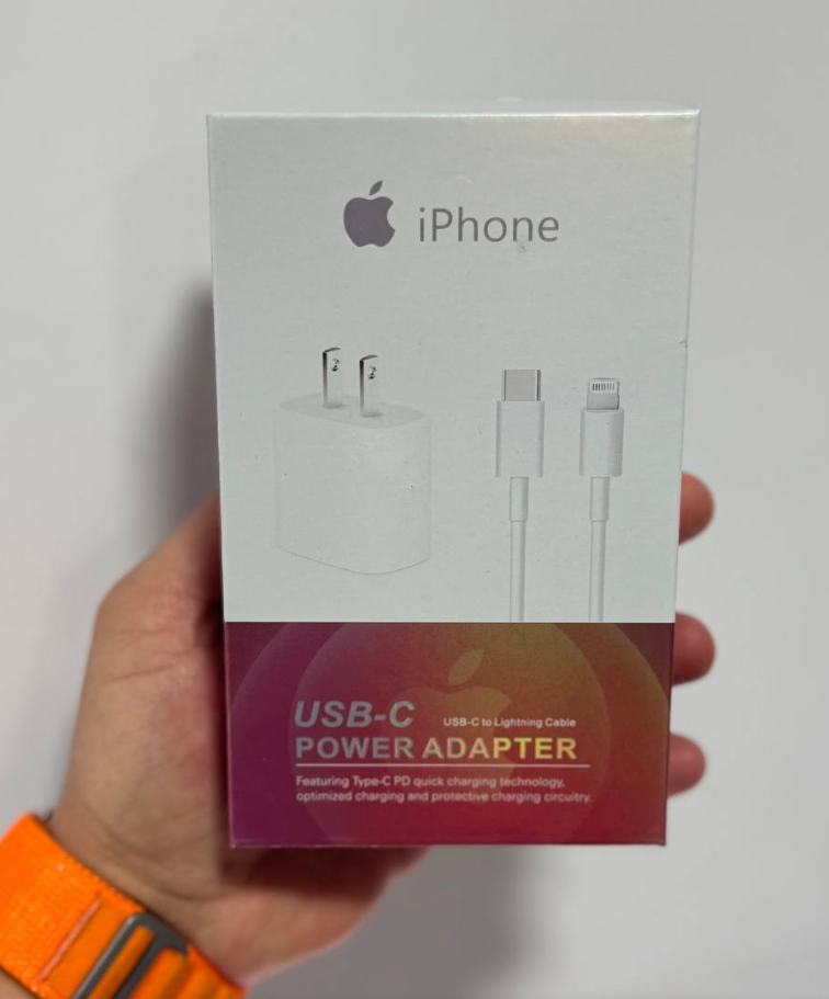 CARGADOR IPHONE 20W CAJA ROSADA