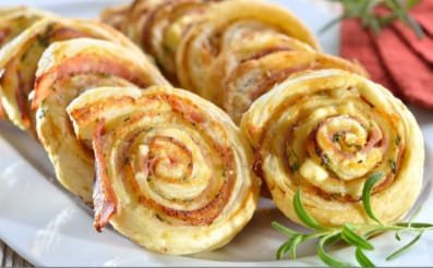 Rollitos de jamón y queso