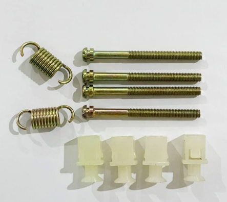 XR150L - SET DE TORNILLOS FAROL