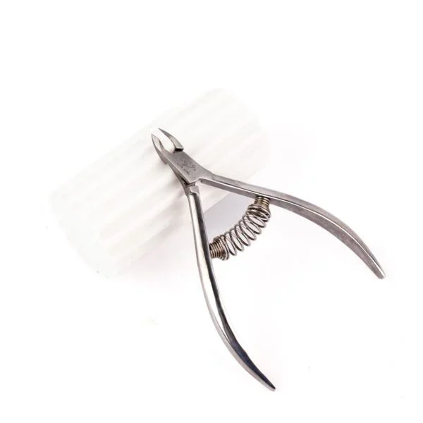 CORTA CUTÍCULAS CON RESORTE CITY GIRL D-616/41088) -