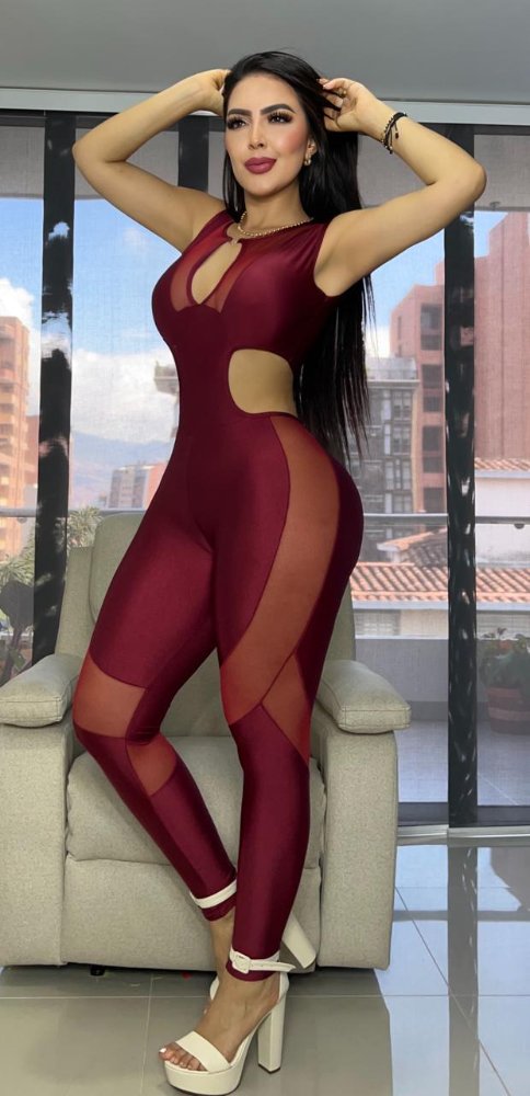 Enterizo Destellante 530 Vinotinto