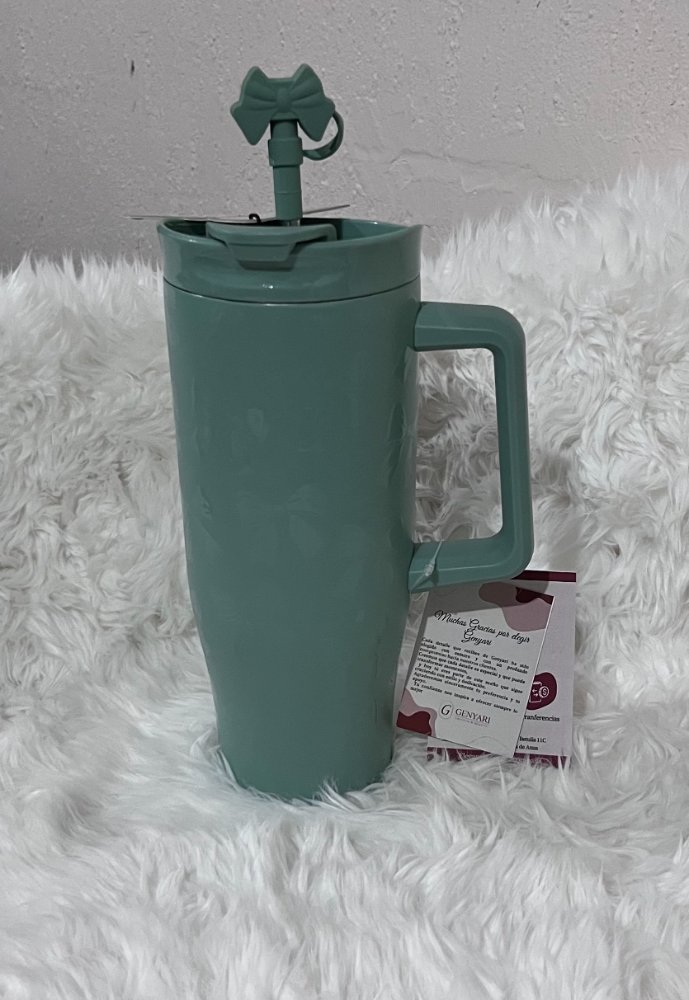 Vaso Termico con Popote y Tapa