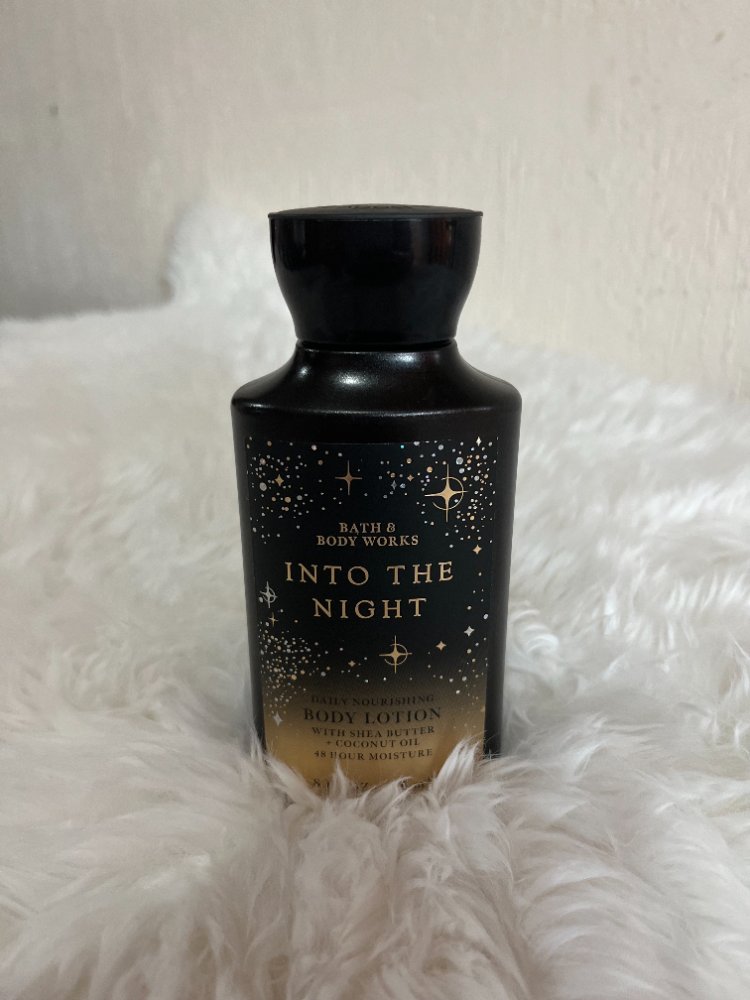 Body Cream Bath & Body Works (Into the Night)