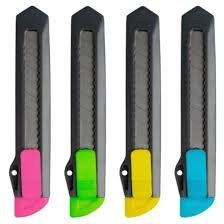 BISTURI GRANDE KORES 18 mm NEON REF KC18