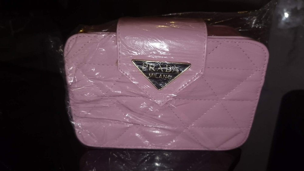 Bolso-Prada-rosa