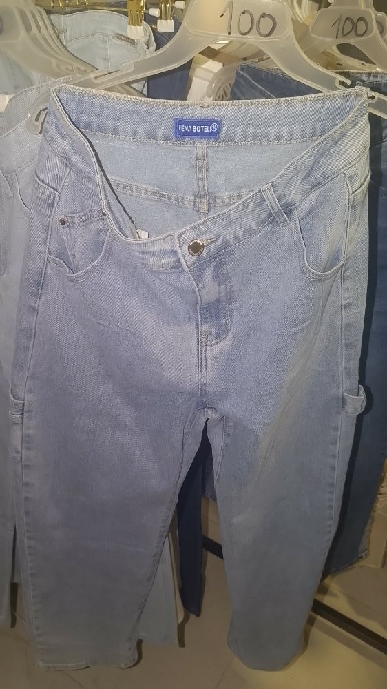 pantalon clasico con 3 bolsillos
