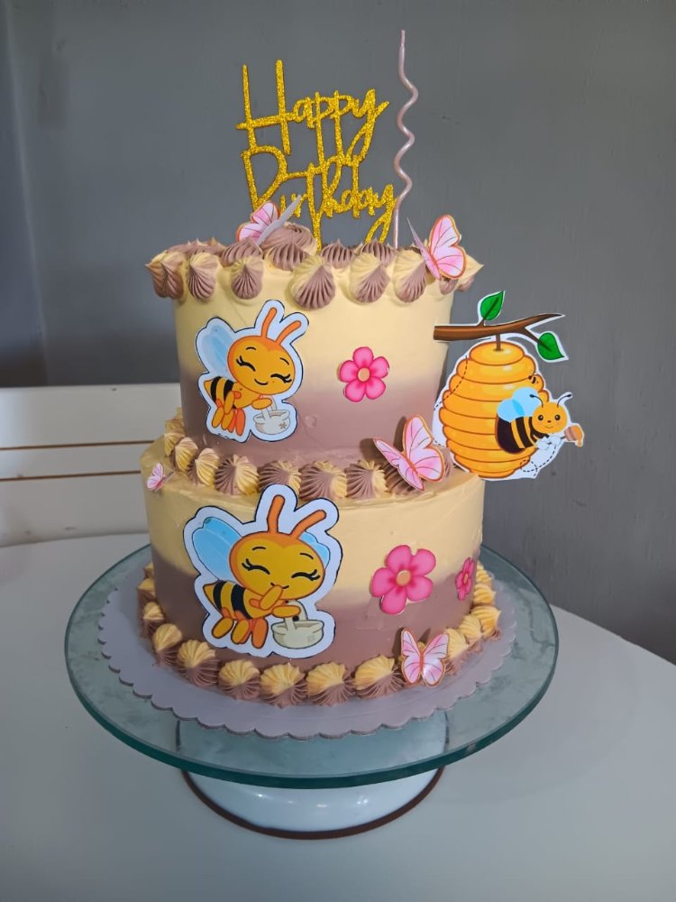torta con temática infantil