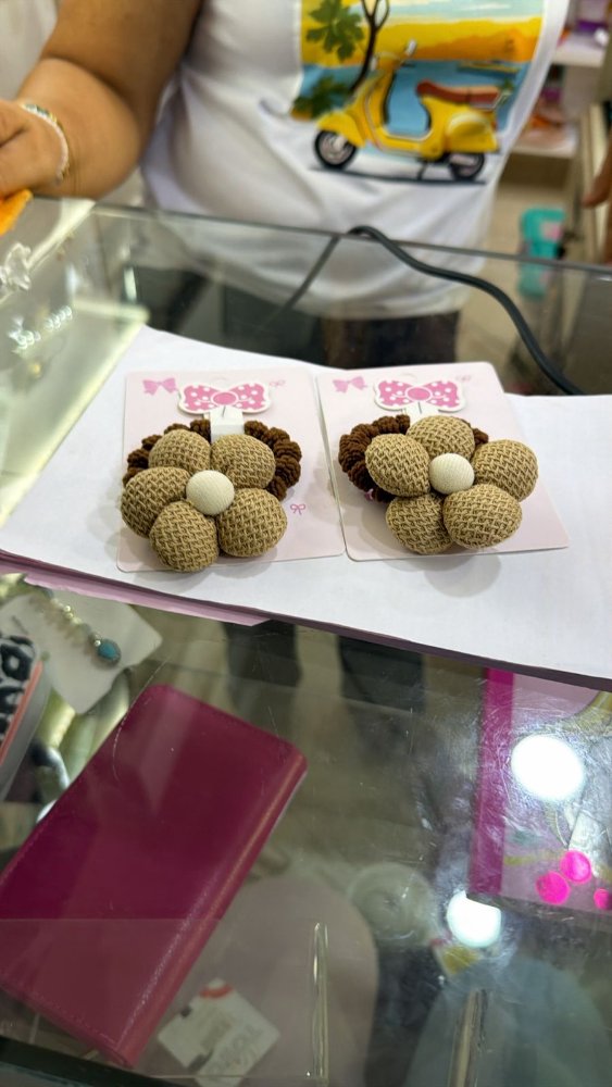 MOÑOS FLOR CADA UNO 5000