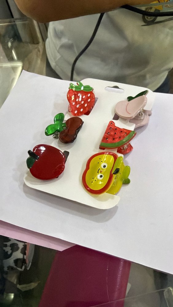 GANCHOS MINI FRUTAS CADA UNO 5000
