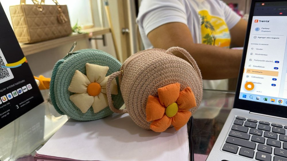BOLSO NIÑA YUTEN FLOR