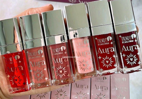 Trendy Aura Gloss