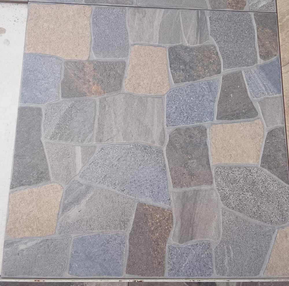 Piso exterior teruel 51x51