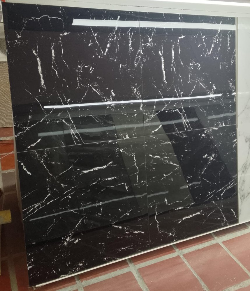 Caja de porcelanato negro blanco 60x60