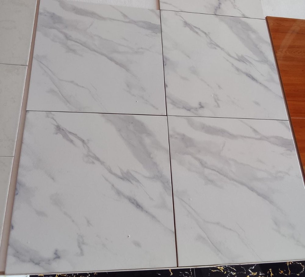 Piso interior Catania blanco 45x45