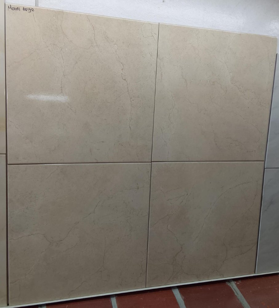 Piso interior marmi crema 53x53
