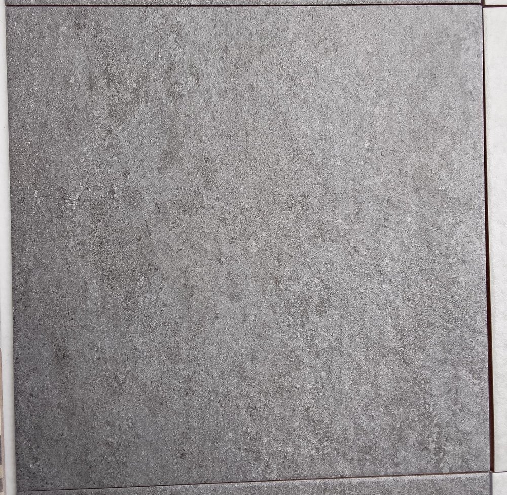 Piso de baño basalto gris oscuro 40x40