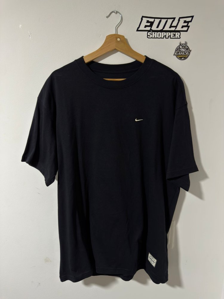 Camisa Nike negra