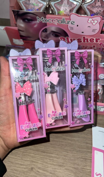 ENCRESPADOR DE PESTAÑAS CON MOÑO MOCOALLURE 1UN