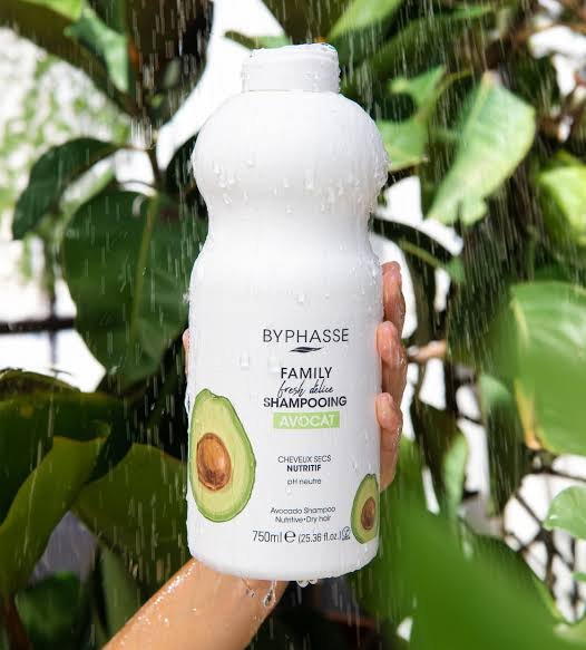 SHAMPOO NUTRITIVO BYPHASSE FAMILY FRESH DELICE AGUACATE (750 ML)