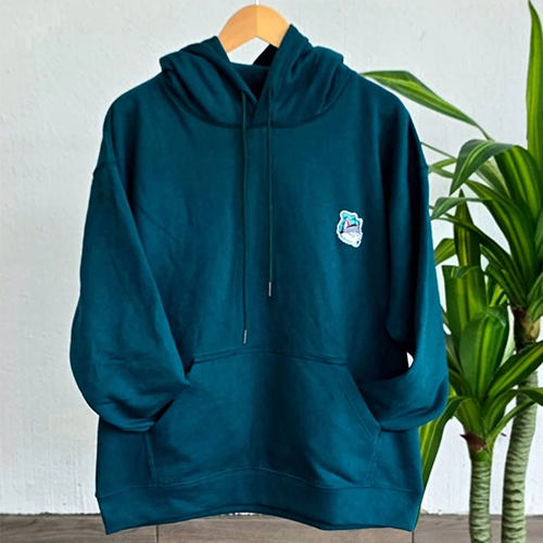 Hoodie Básico Verde con Bordado