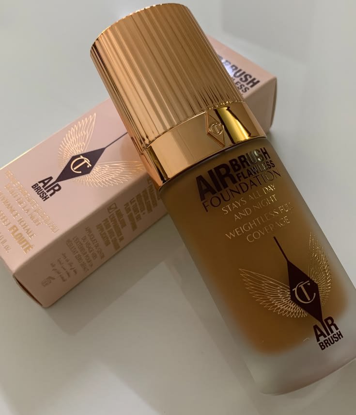 Base mate alta cobertura Charlotte Tilbury