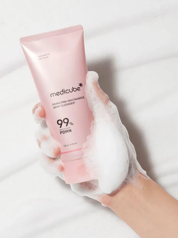 Medicube PDRN Pink Niacinamide Whip Cleanser