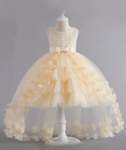 VESTIDO ELEGANTE COLA DE PATO PLIEGES/ VARIOS