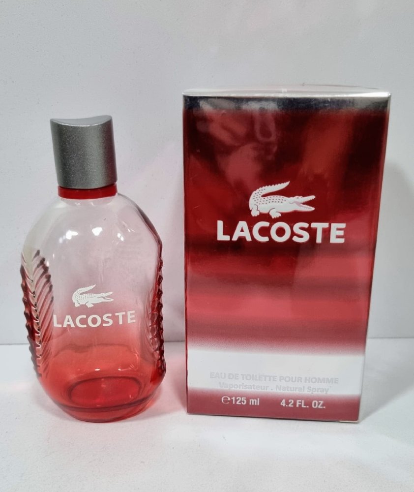 Lacoste Style in Play Hombre (o conocido comúnmente como Lacoste Red).