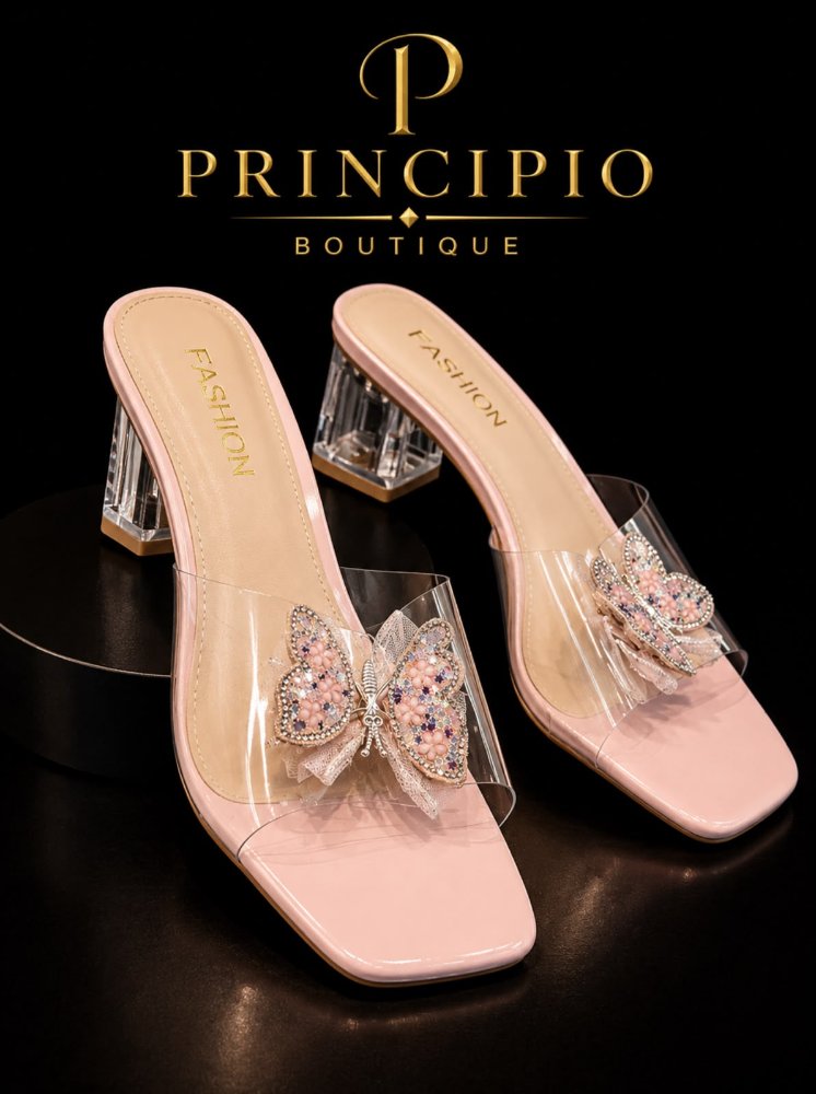 Tacon rosado con accesorio de mariposa talla 42