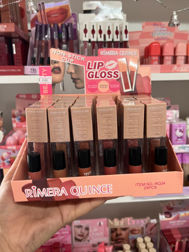 LIP GLOSS UMA